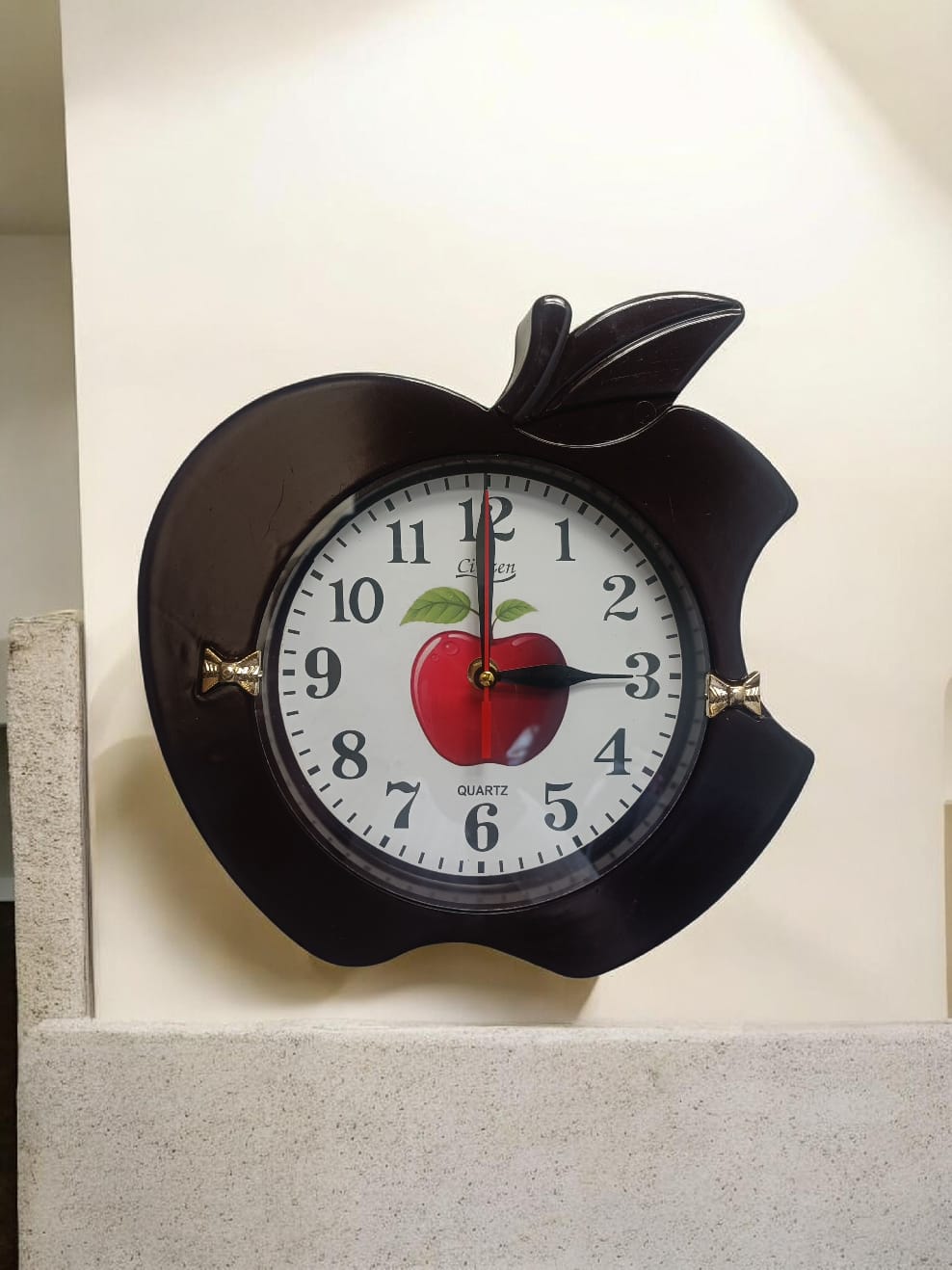 Wall Clock Apple Shape