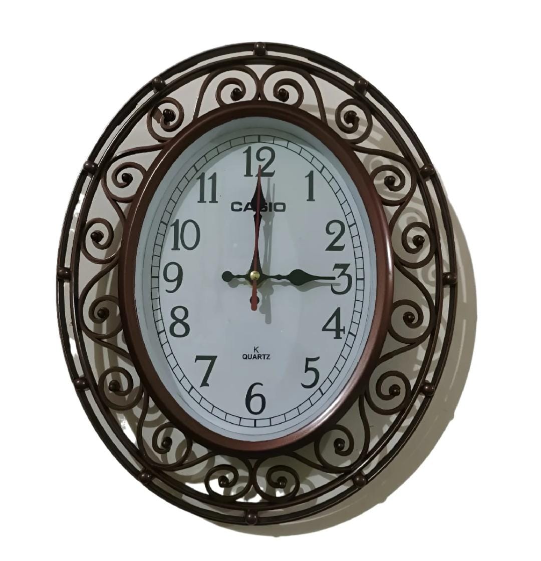 Elegant Plastic Wall Clock - New Vintage Style Oval/Rectangular Design